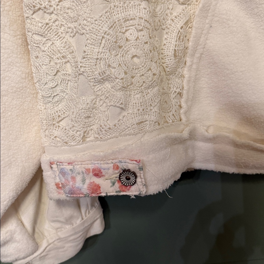 POL Cream Patchwork Button-Front Jean Jacket NWT - image 6